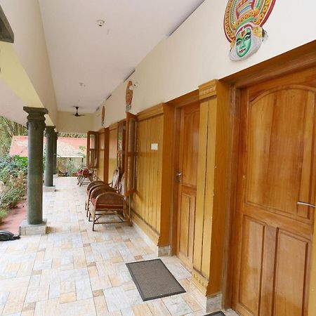 Hotel Spot On 36522 Karthika Plaza Varkala Exterior foto