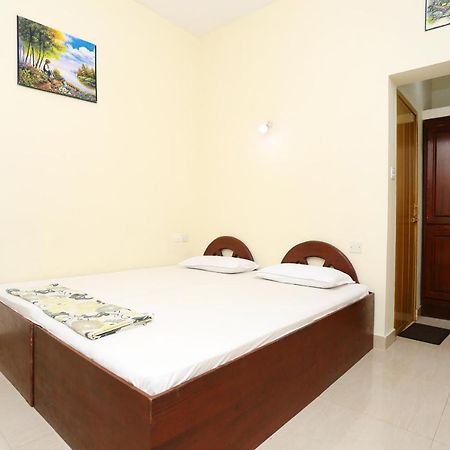 Hotel Spot On 36522 Karthika Plaza Varkala Zimmer foto