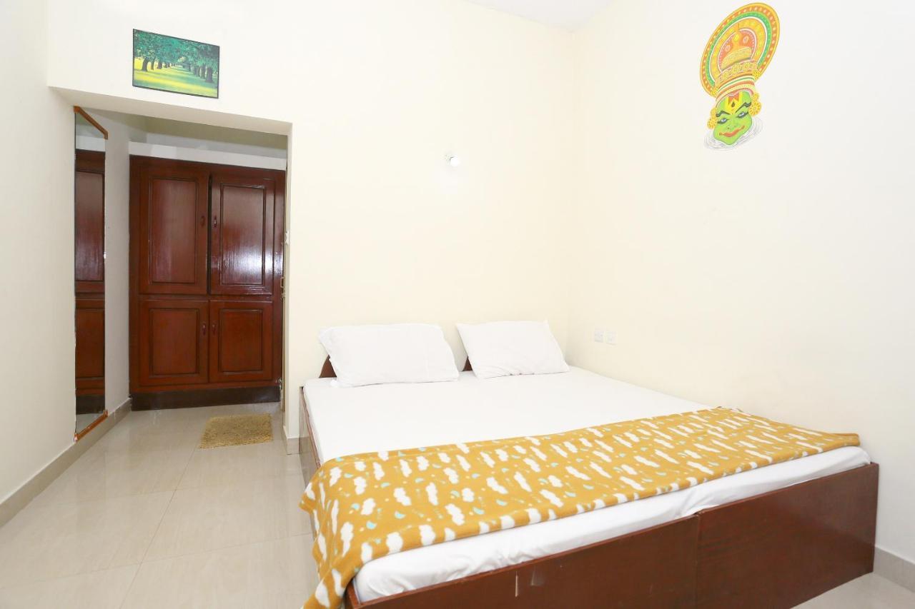 Hotel Spot On 36522 Karthika Plaza Varkala Exterior foto