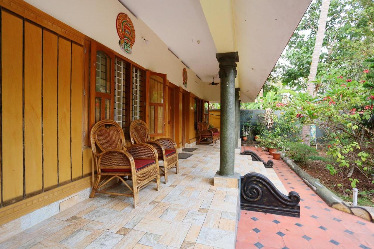 Hotel Spot On 36522 Karthika Plaza Varkala Exterior foto