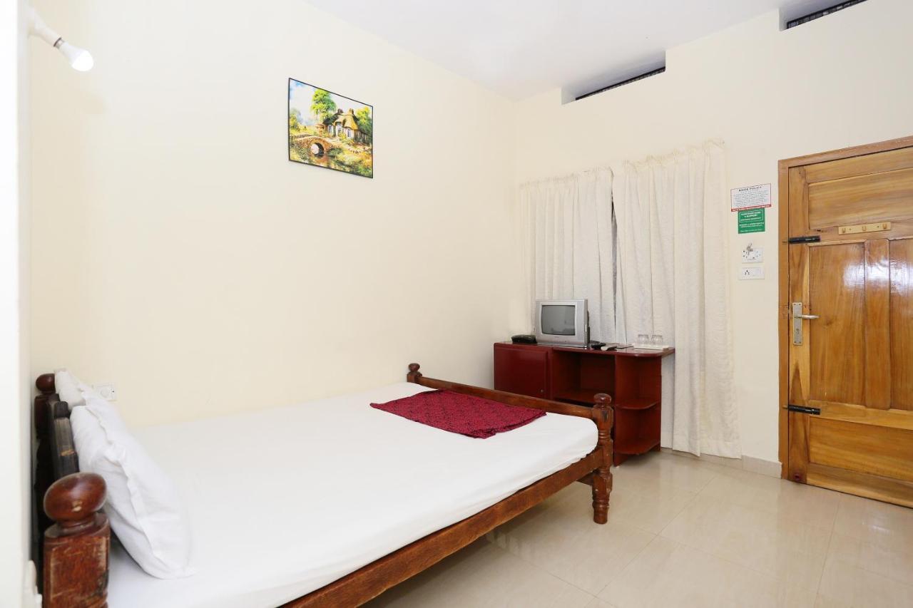 Hotel Spot On 36522 Karthika Plaza Varkala Exterior foto