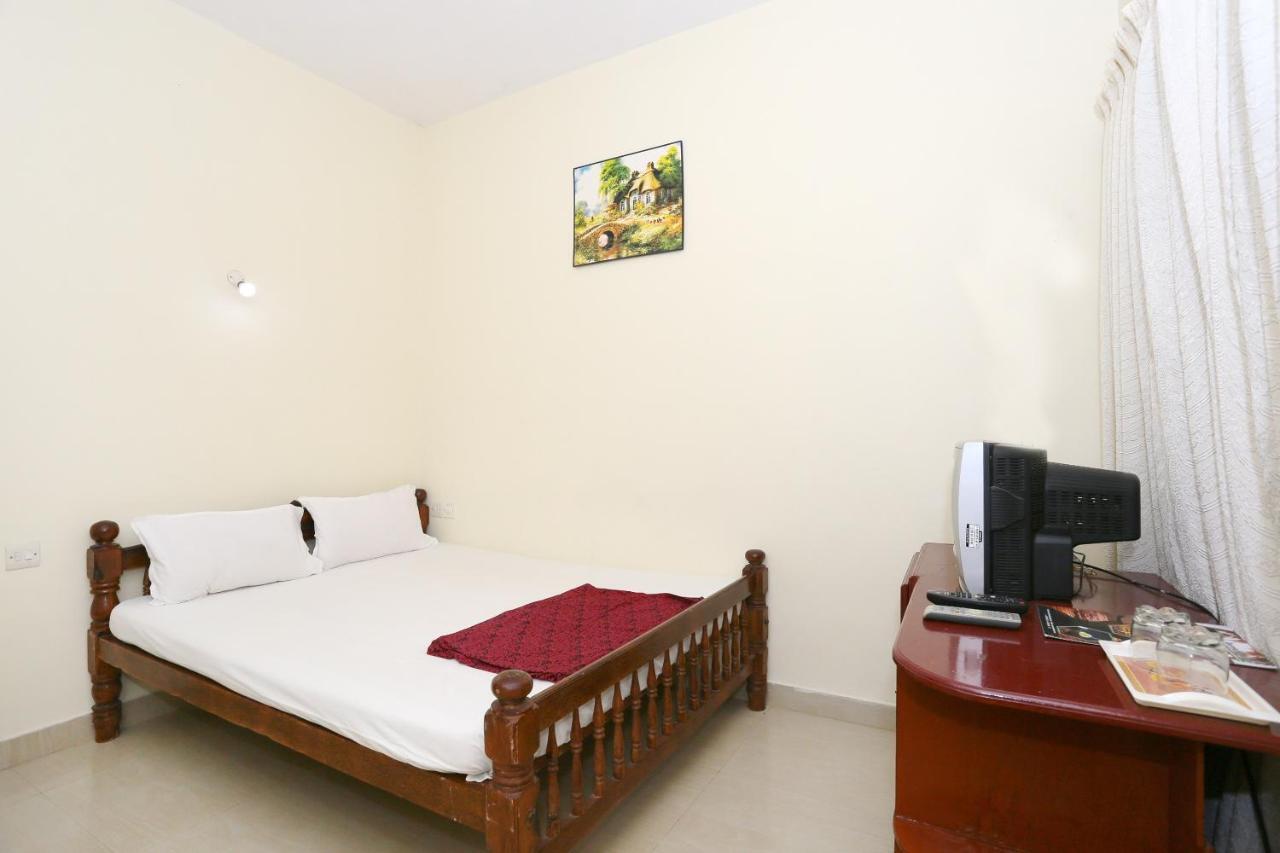Hotel Spot On 36522 Karthika Plaza Varkala Exterior foto